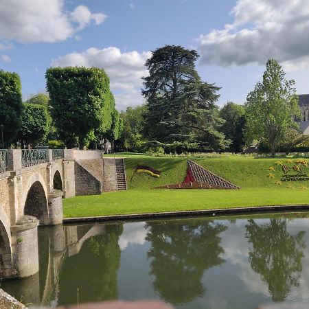 La Tranquillite Proche Des Chateaux De La Loire. 방돔 외부 사진